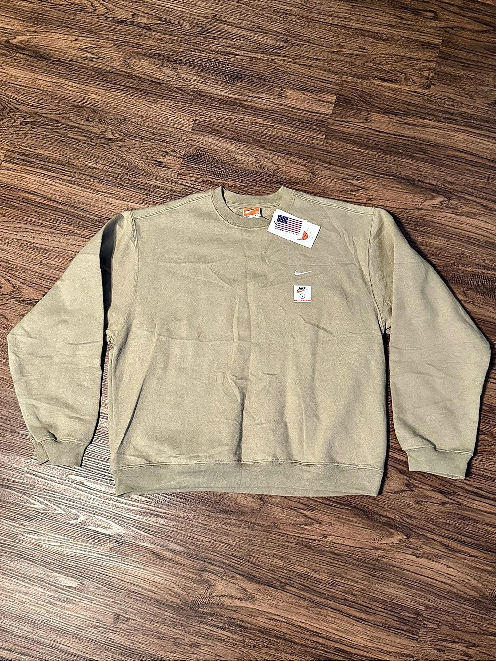 Nike Men’s Light Brown Made in USA Crew Sweatshirt in Size Large - NWT